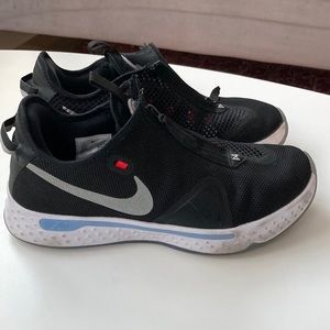 Nike PG 4 size 11